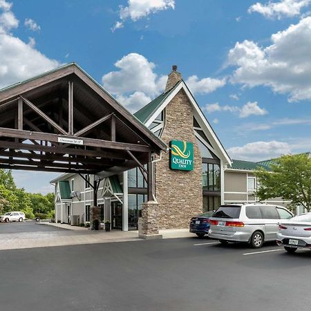 Quality Inn Монтигъл Екстериор снимка